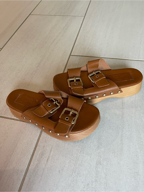Zara Shoes - Zara Brown Double-Buckle Platform Slide Sandals